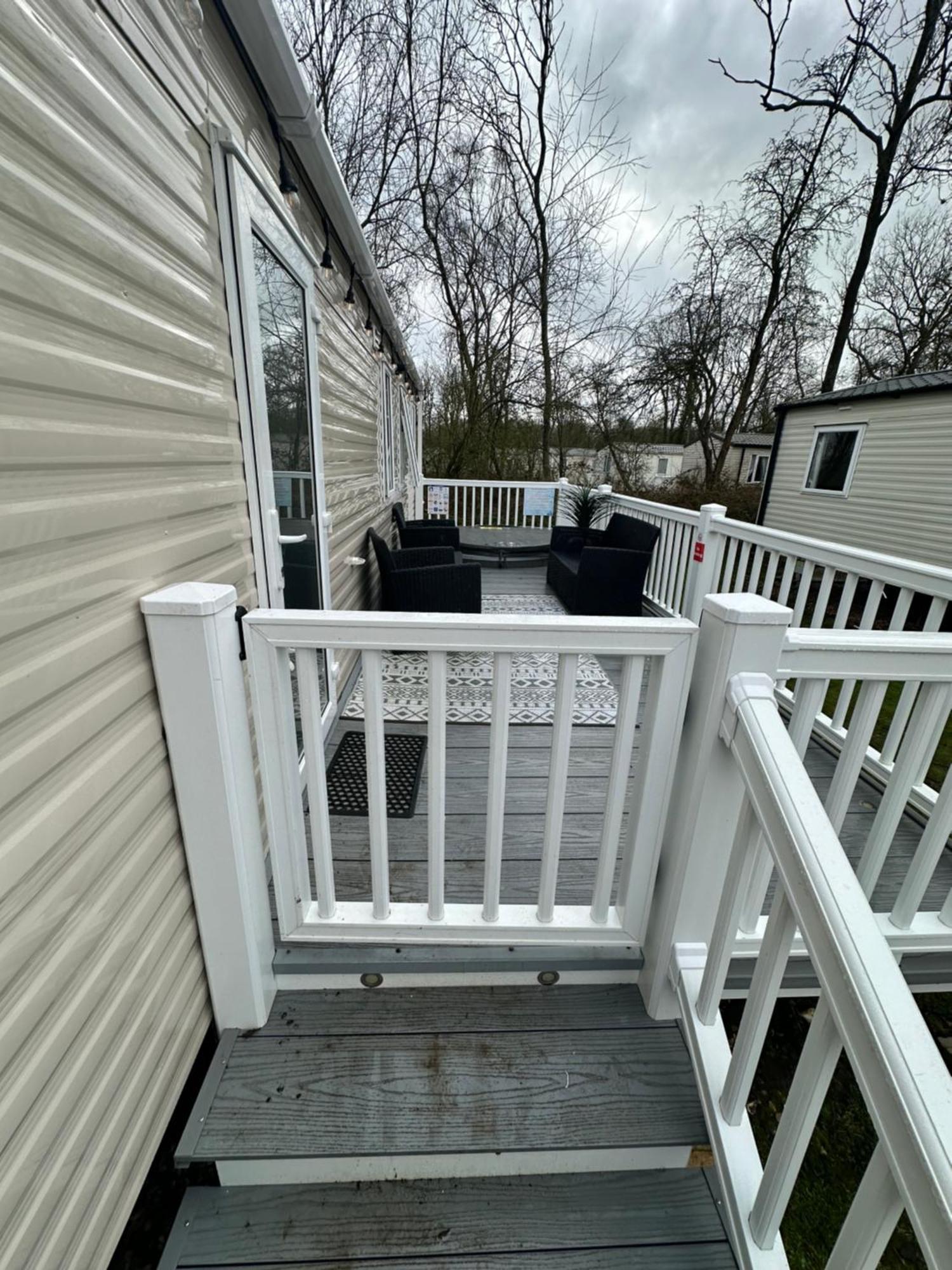 Meadows Luxury Hot Tub Breaks @ Holiday home