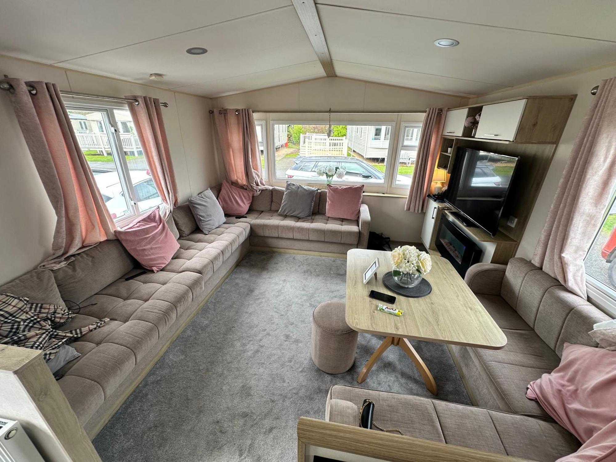 Holiday home Meadows Luxury Hot Tub Breaks @ Tattershall